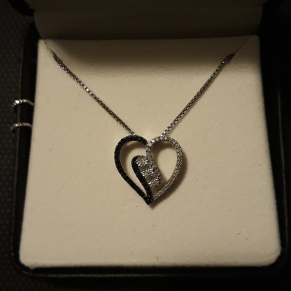 Sterling Silver Necklace - Picture 1 of 1